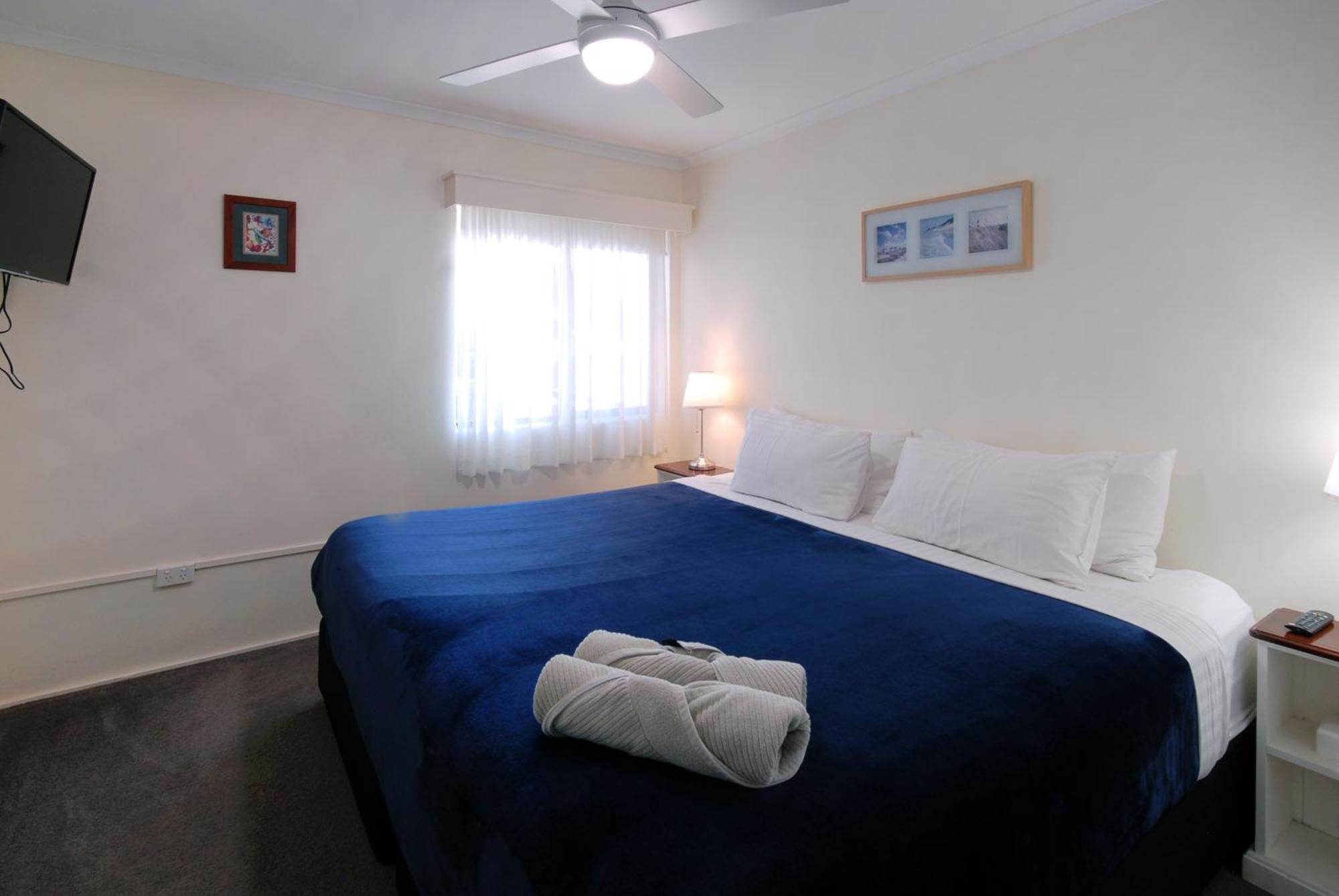 Marcel Towers Holiday Apartments Намбакка-Хедс Экстерьер фото