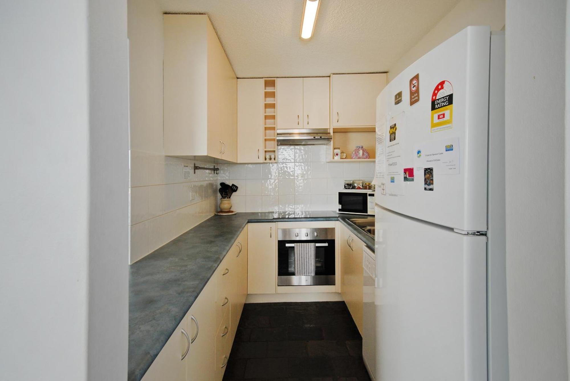Marcel Towers Holiday Apartments Намбакка-Хедс Экстерьер фото