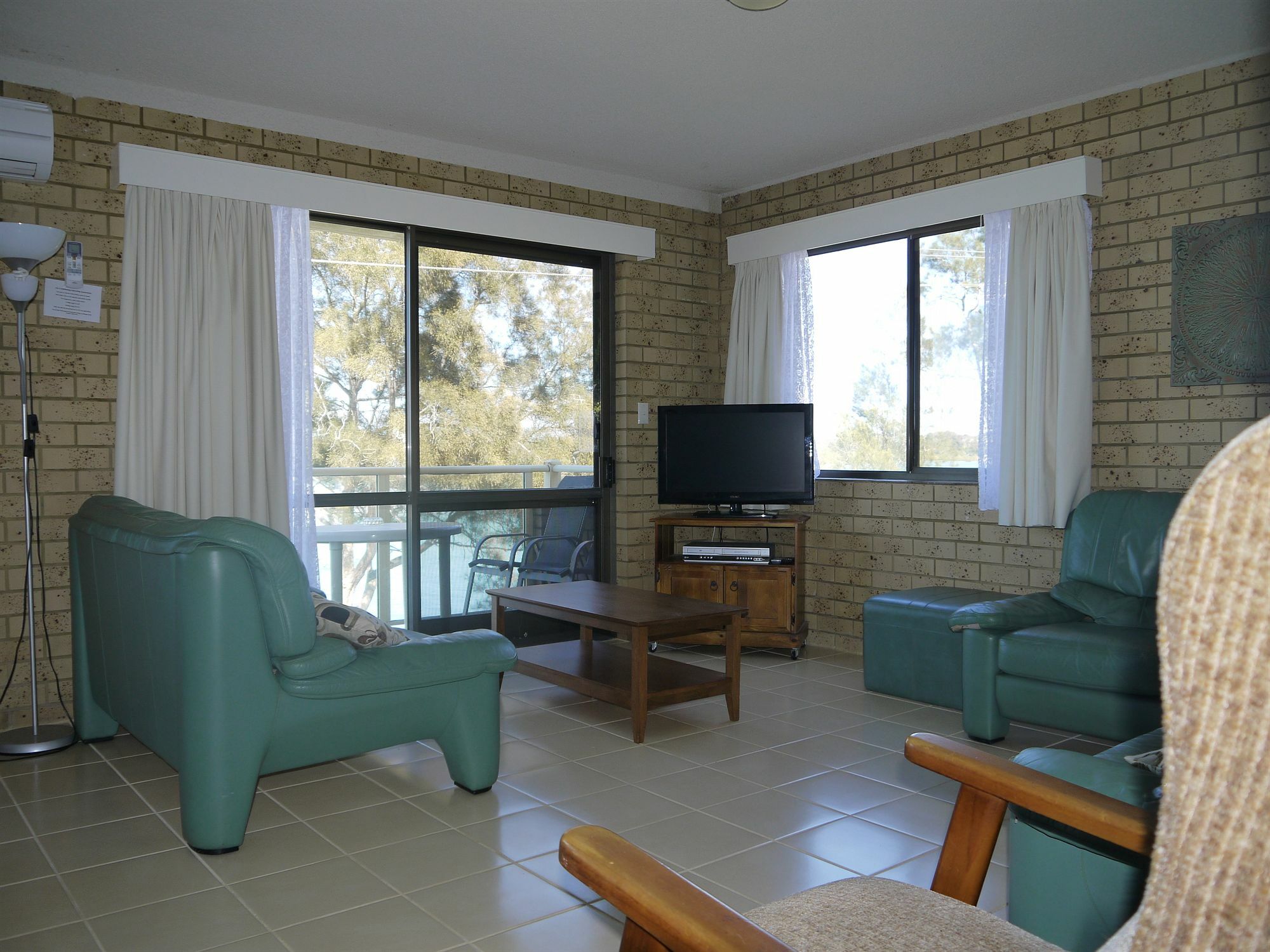 Marcel Towers Holiday Apartments Намбакка-Хедс Экстерьер фото